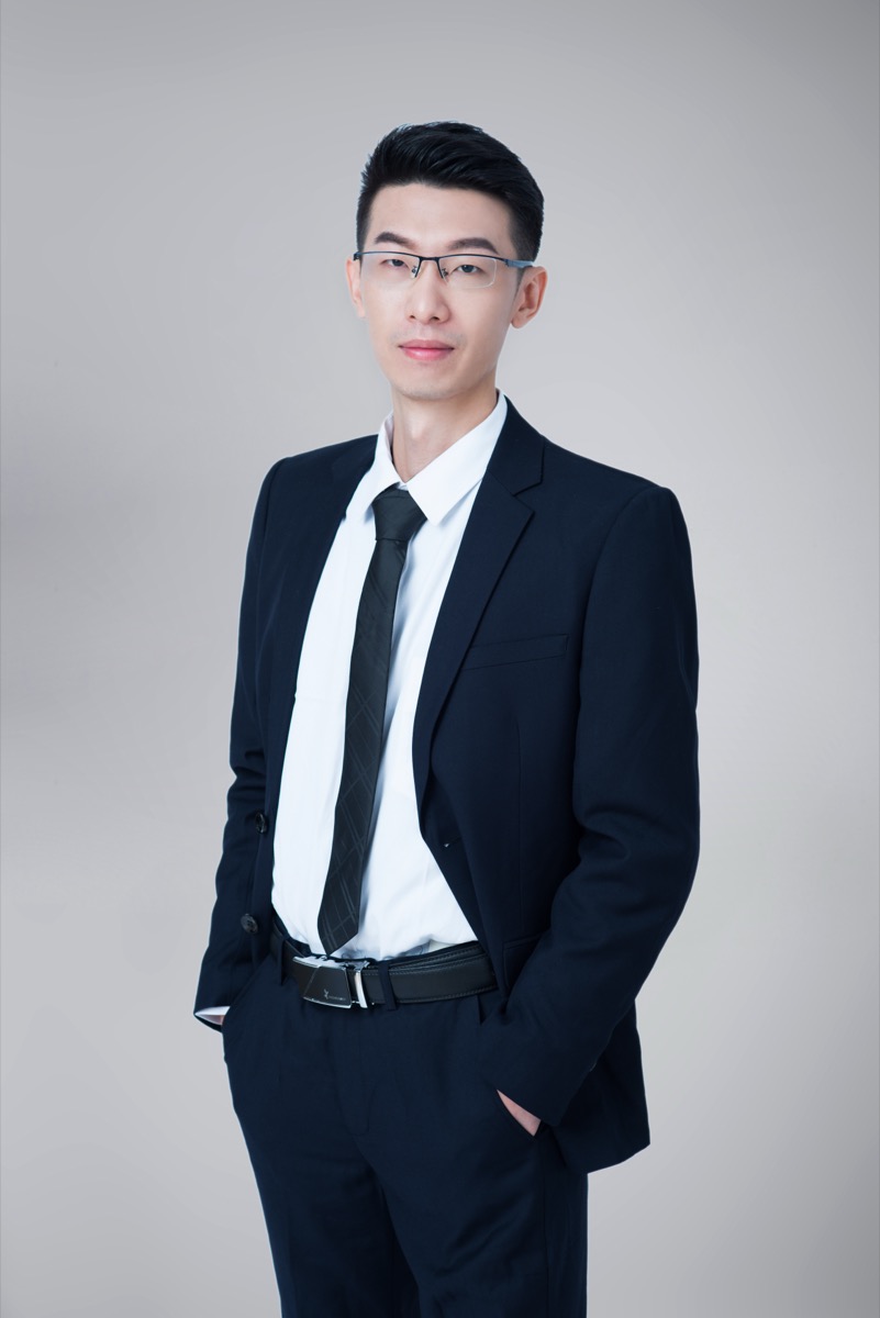 Chujian He, China patent agent
