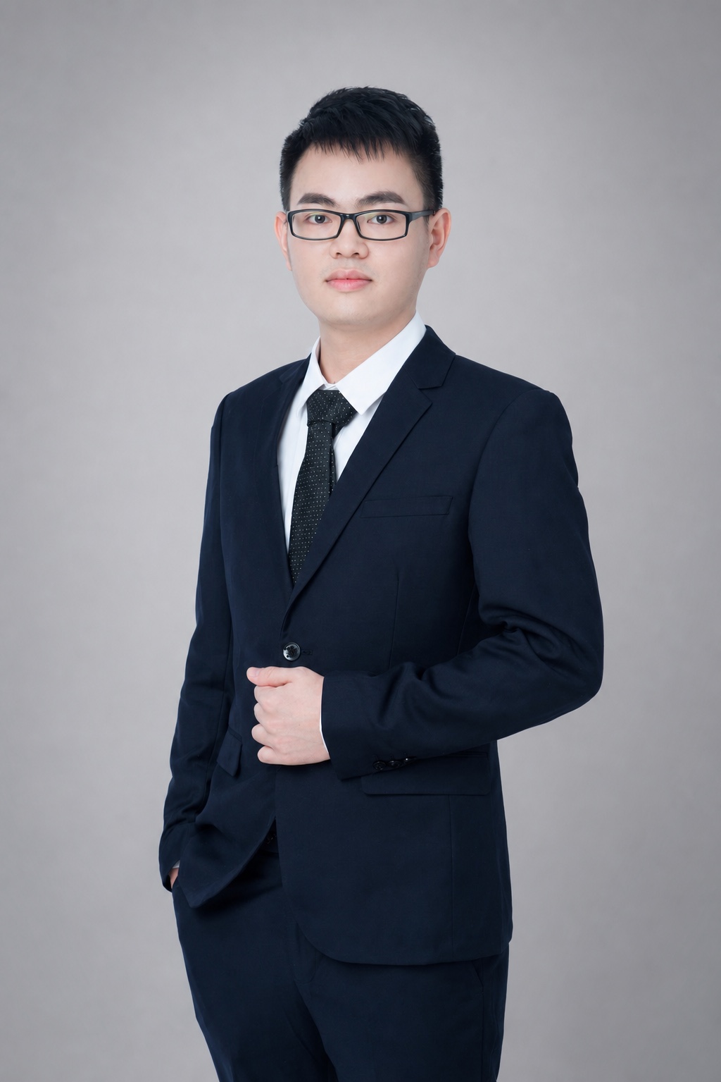 Yuansong Wei, China-qualified lawyer